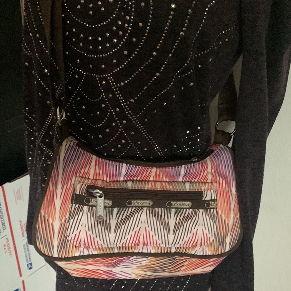 LeSportsac